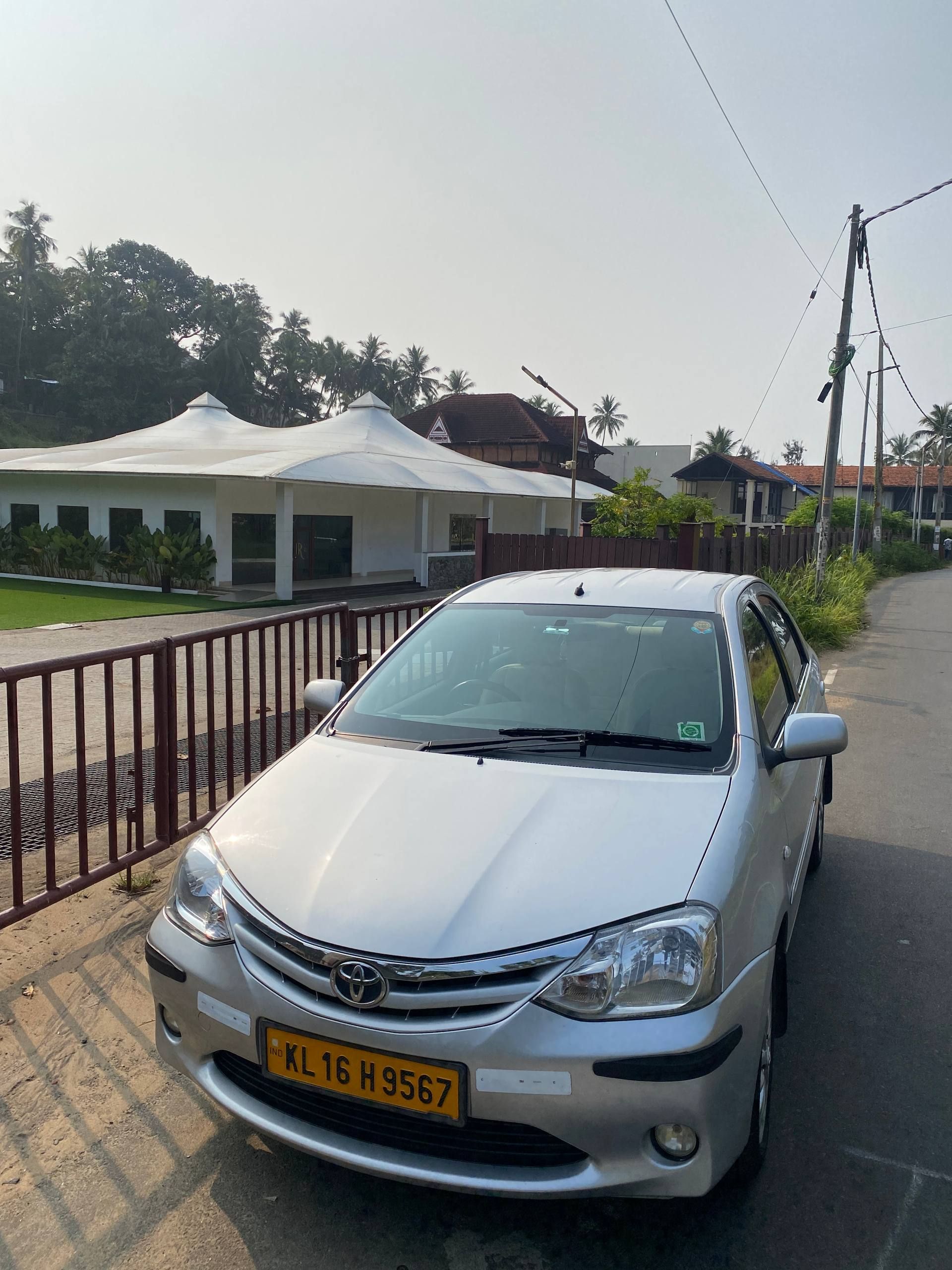 Kovalam Taxi & Cab Service